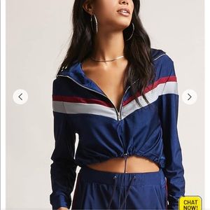 ISO forever 21 chevron striped knit pull over